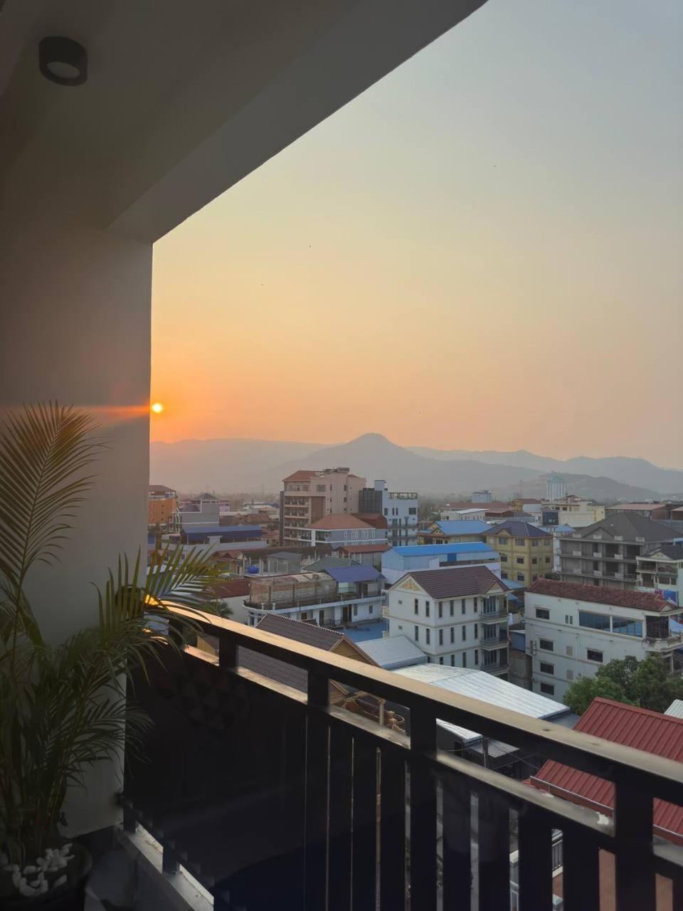 Twin Hotel Kampot Exterior foto